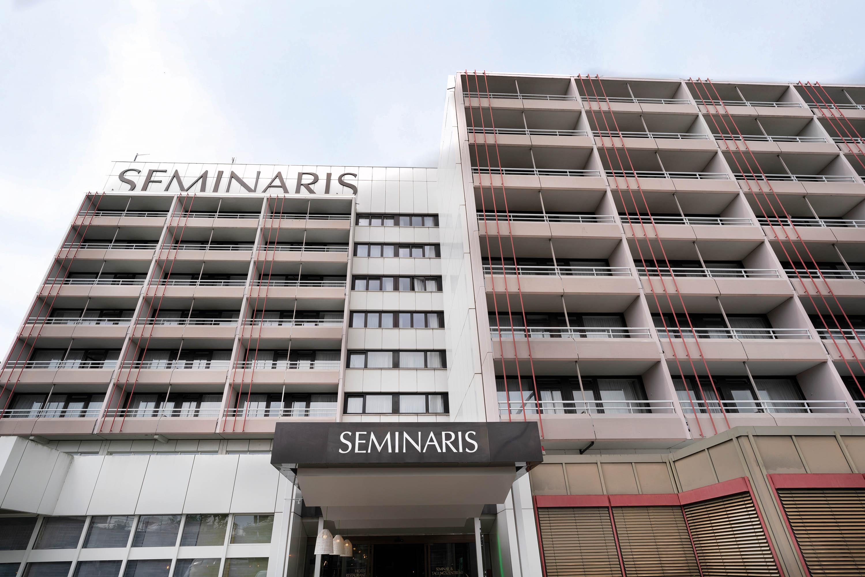 Seminaris Hotel Lueneburg ภายนอก รูปภาพ